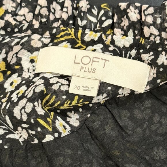 LOFT Womens Plus Size 20 Black Floral Chiffon Blouse Whimsigoth Fairy - Picture 6 of 9